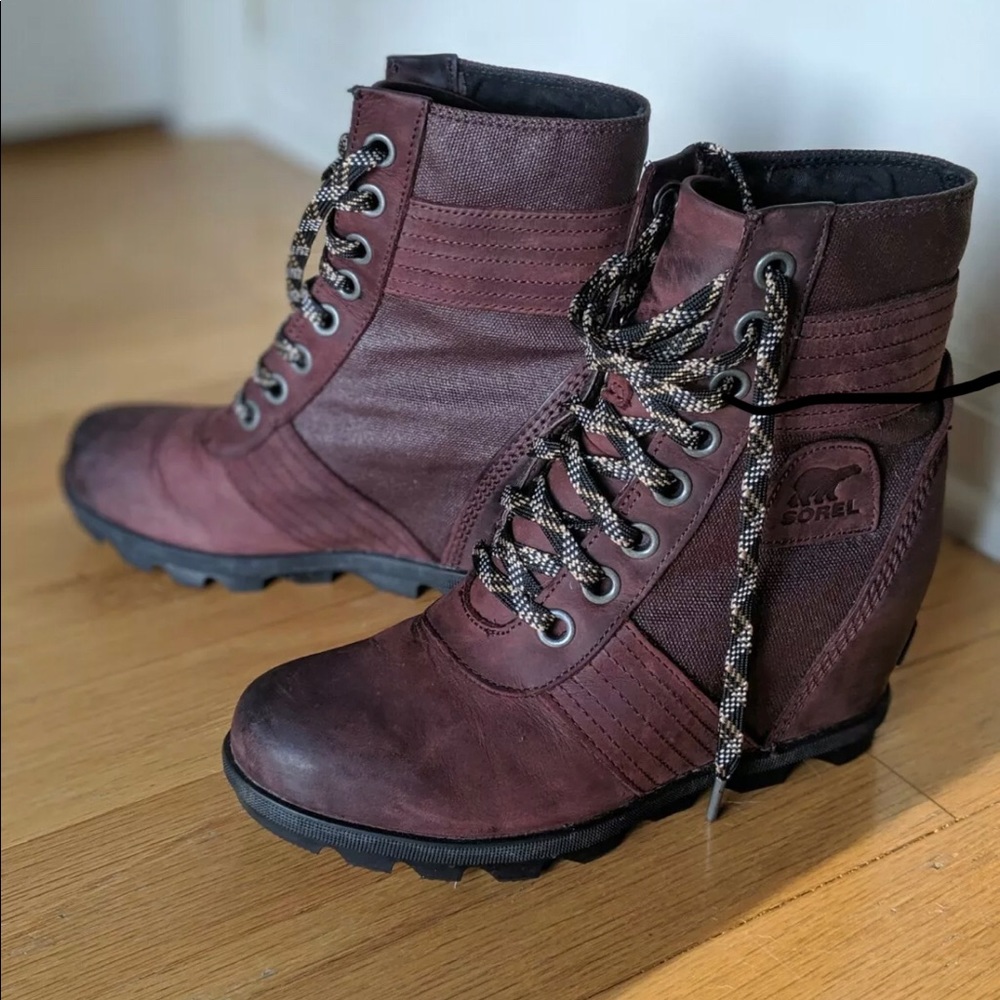 Sorel Wedge Boots